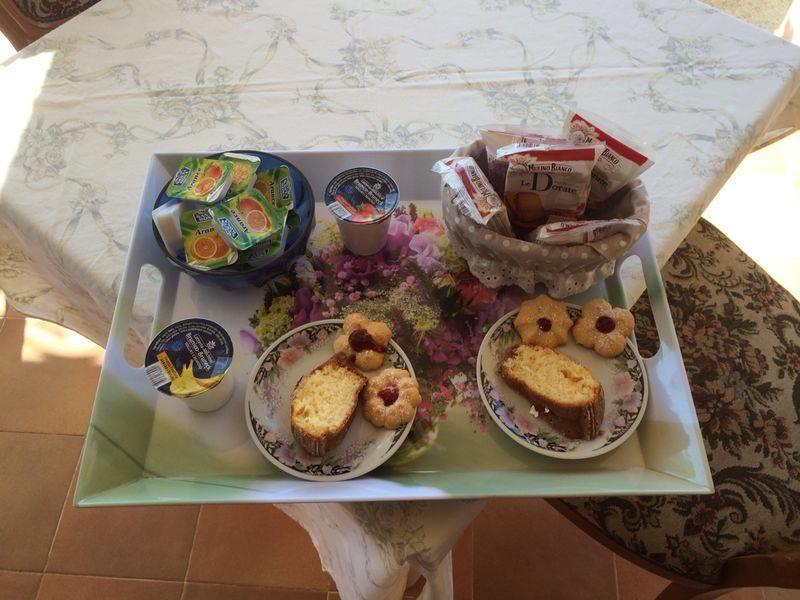 Bed And Breakfast Li Paduli Alvi Cannigione Værelse billede