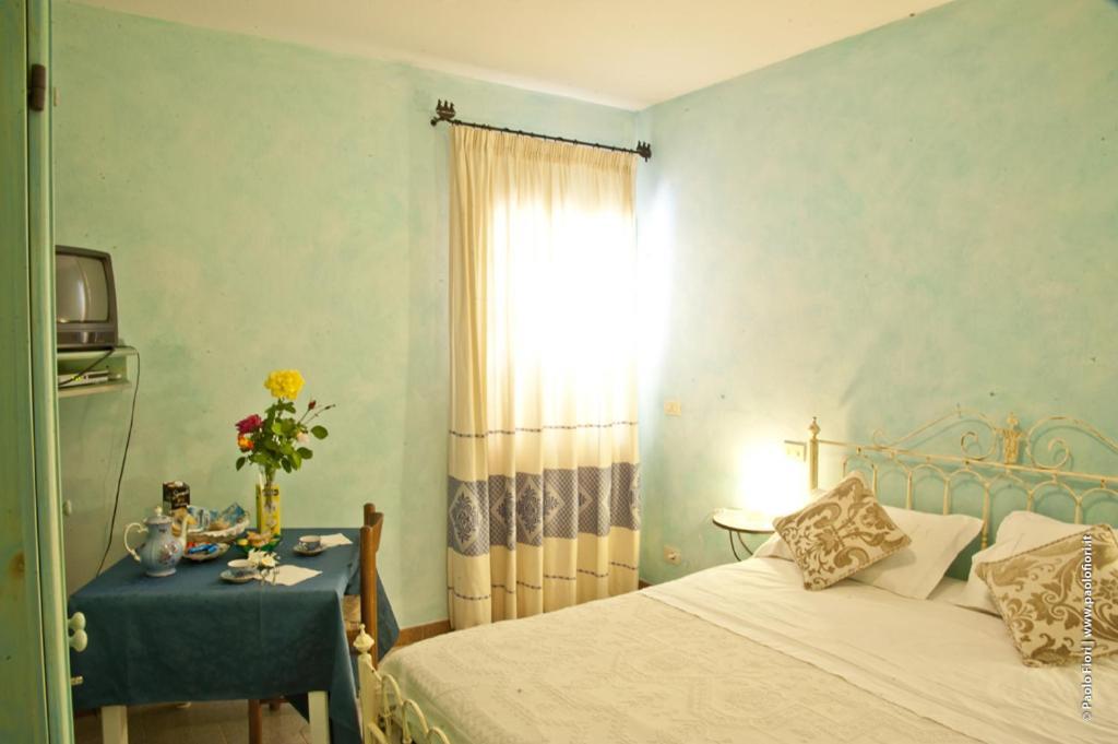 Bed And Breakfast Li Paduli Alvi Cannigione Eksteriør billede